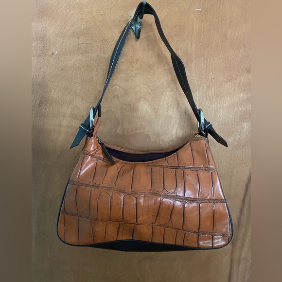 Faux croc baguette purse - Picture 2 of 4